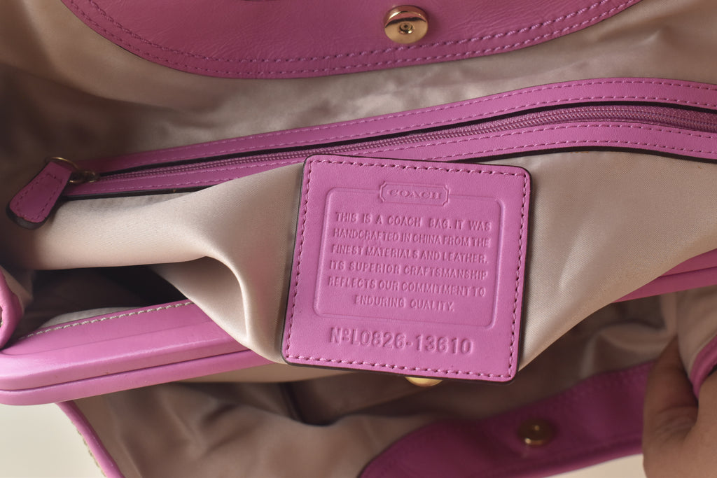 Coach Ergo Signature Pleated Kisslock Tote – Khaki Pink