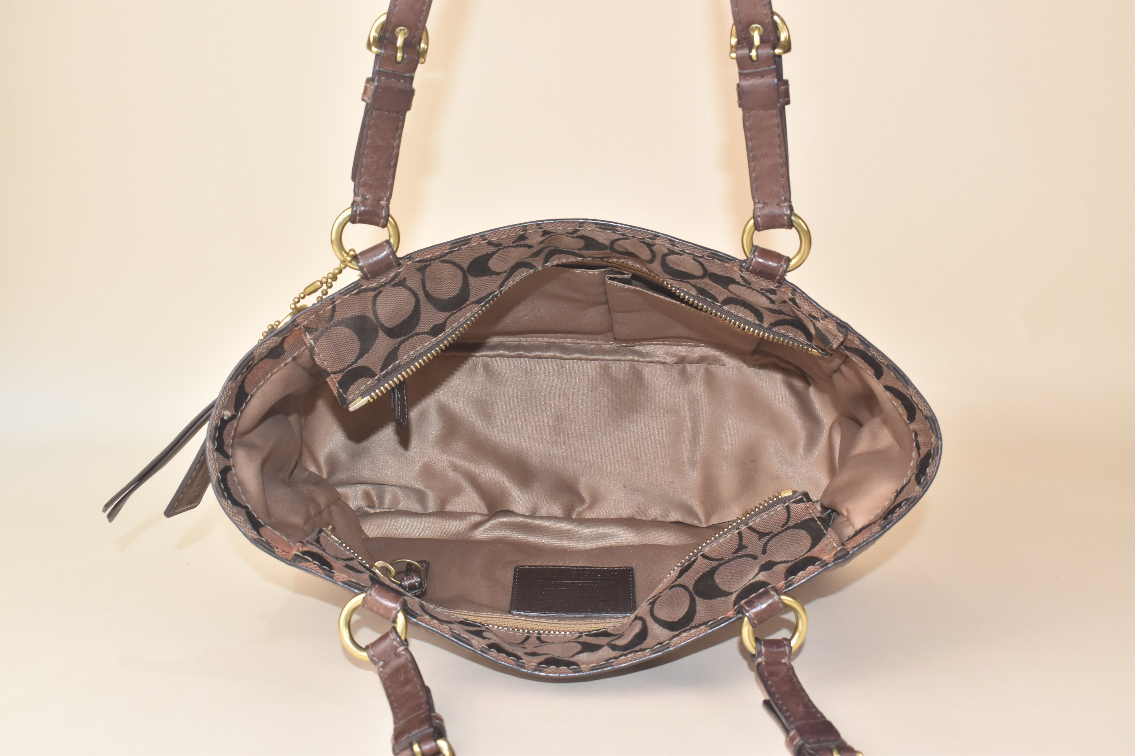 Coach Signature Turnlock Patchwork Tote – Choco Brown