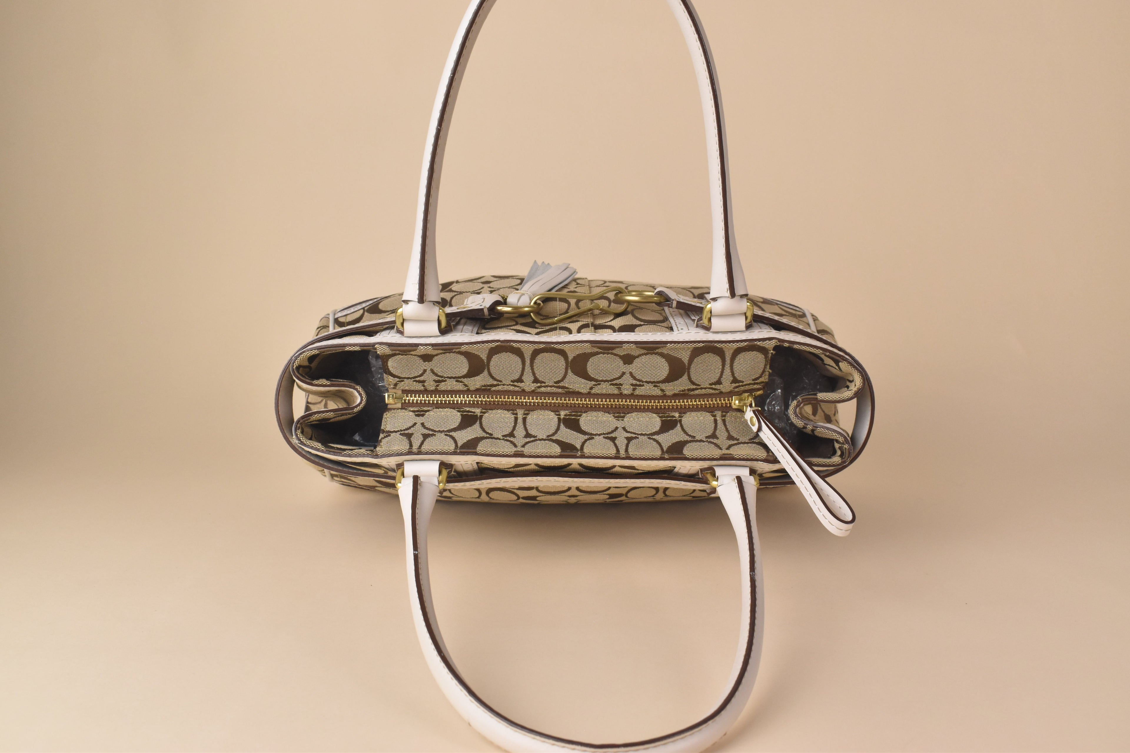 Coach Signature Hampton Carryall – Khaki/White