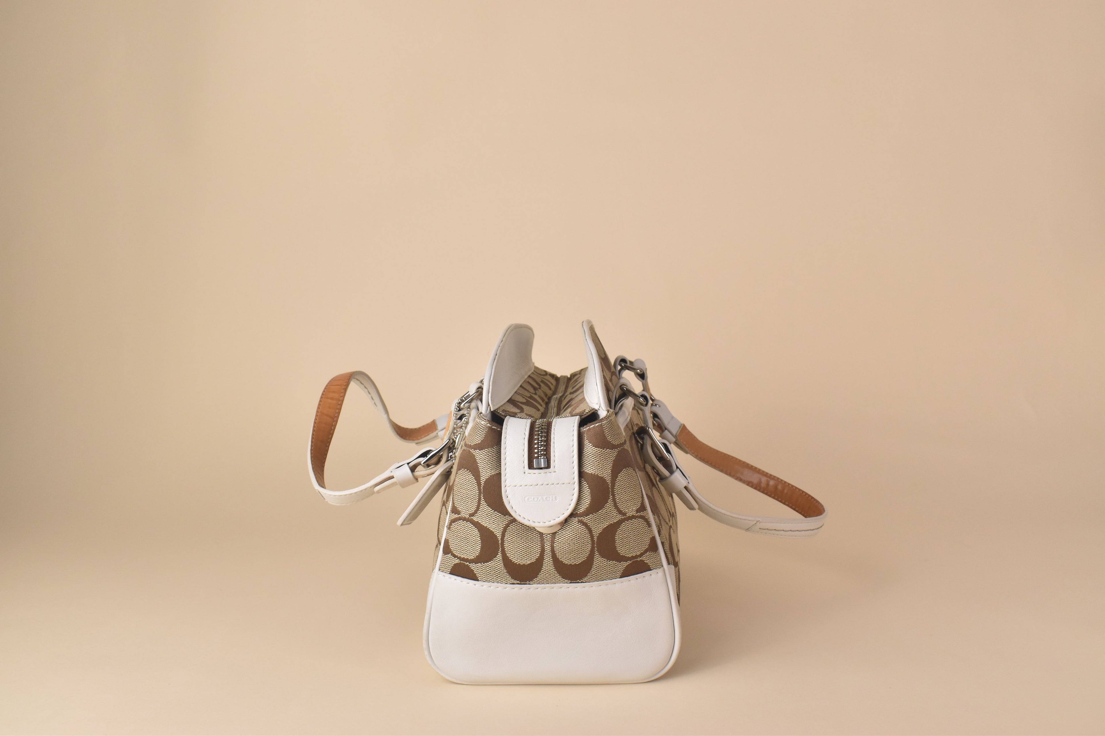 Coach Signature Satchel/Doctor's Bag – Khaki/White