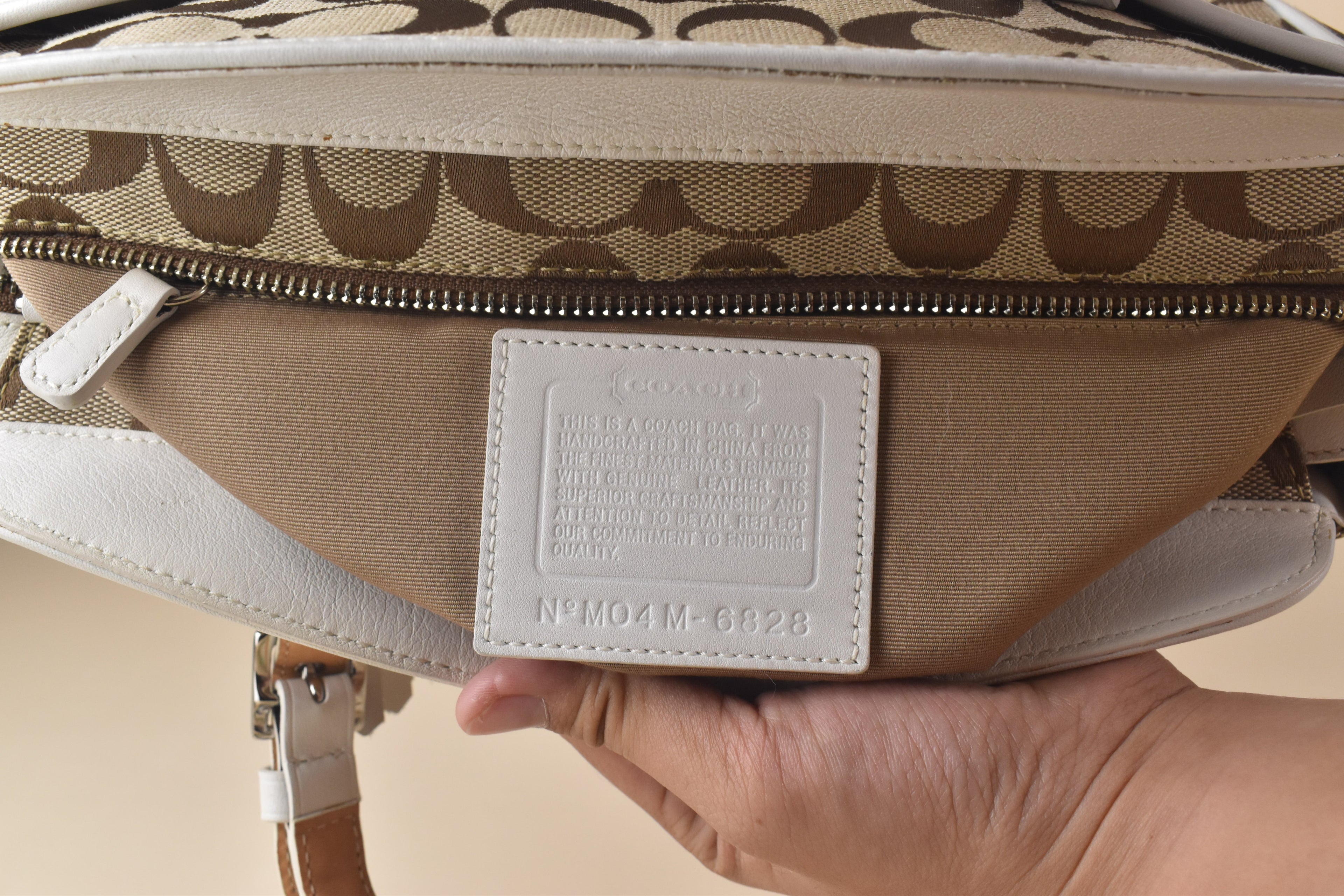 Coach Signature Satchel/Doctor's Bag – Khaki/White