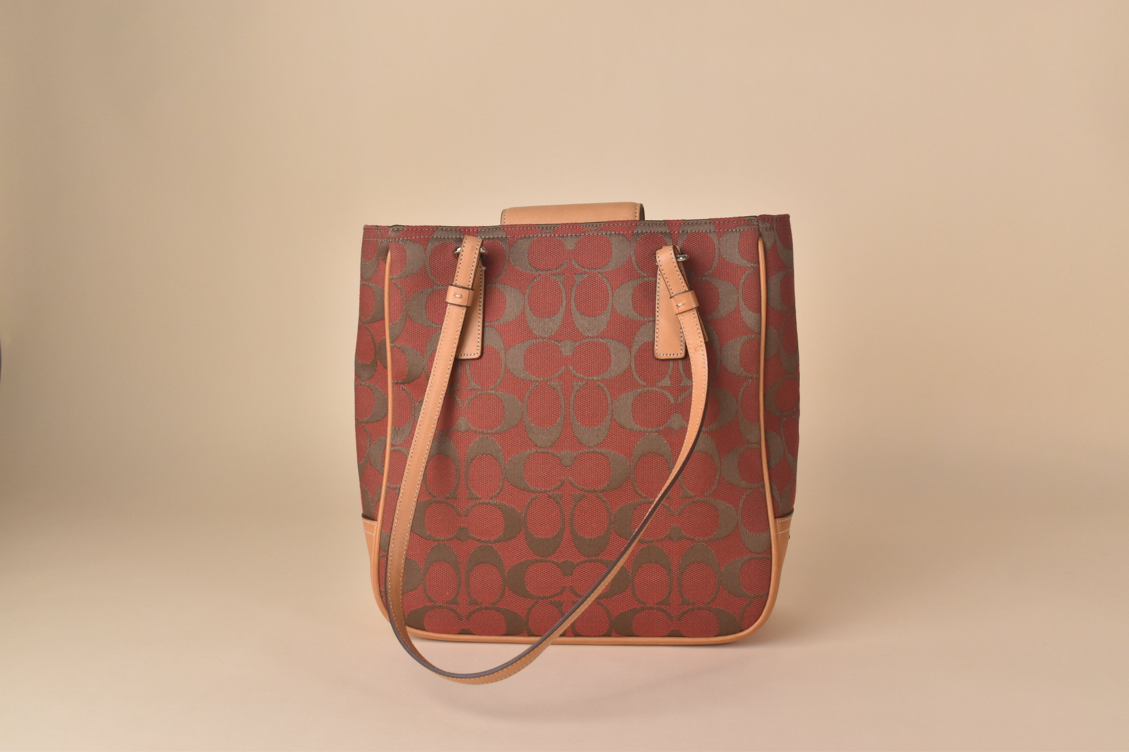 Coach Signature Tote – Rust Red