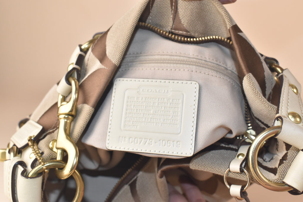 Coach Signature Carly Large Hobo – White&nbsp;