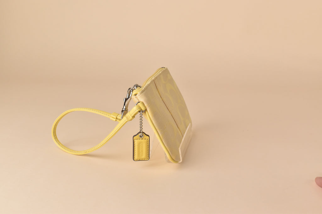 Coach Signature Mini Pouch/Wrislet - Yellow