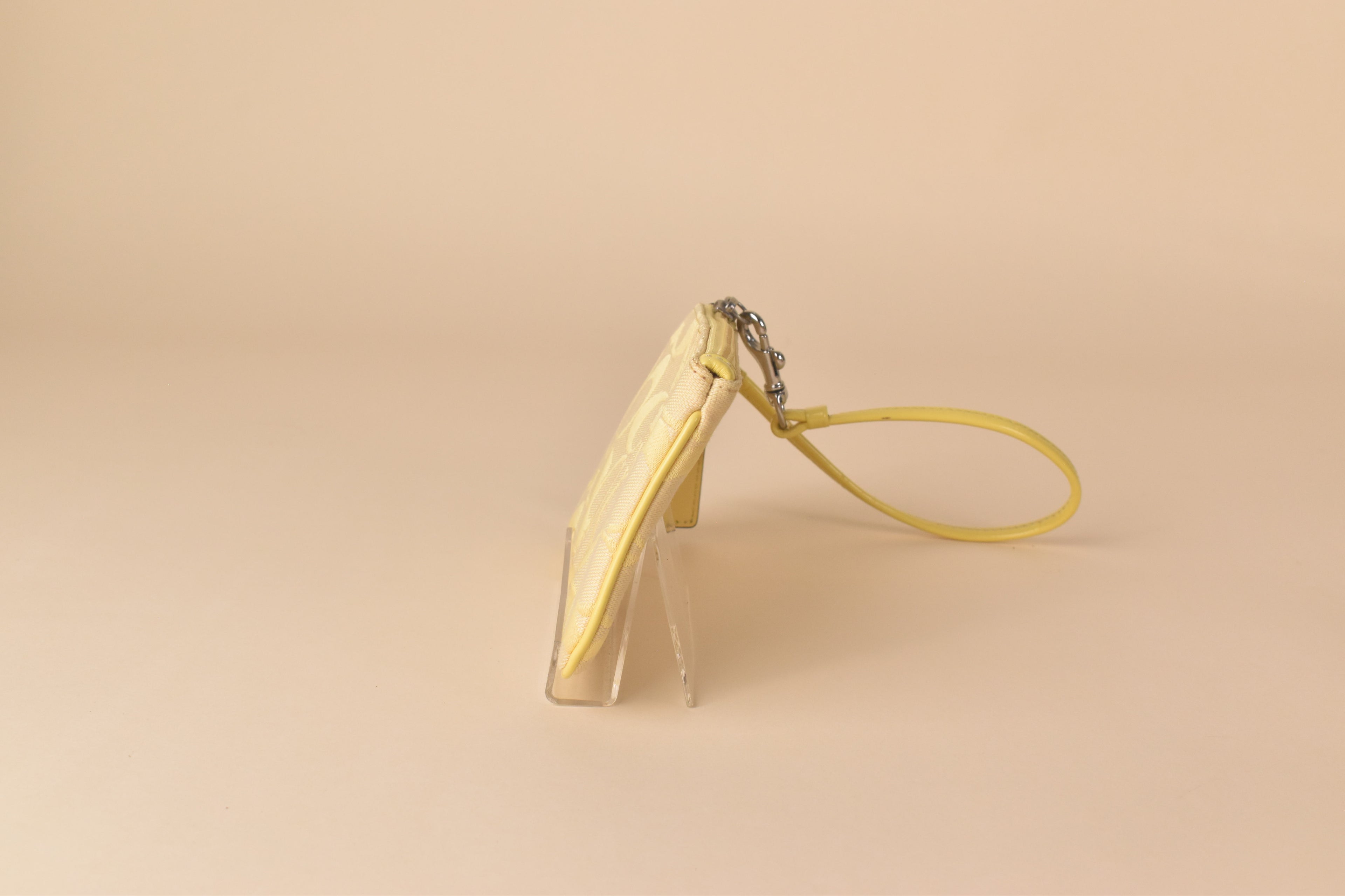 Coach Signature Mini Pouch/Wrislet - Yellow