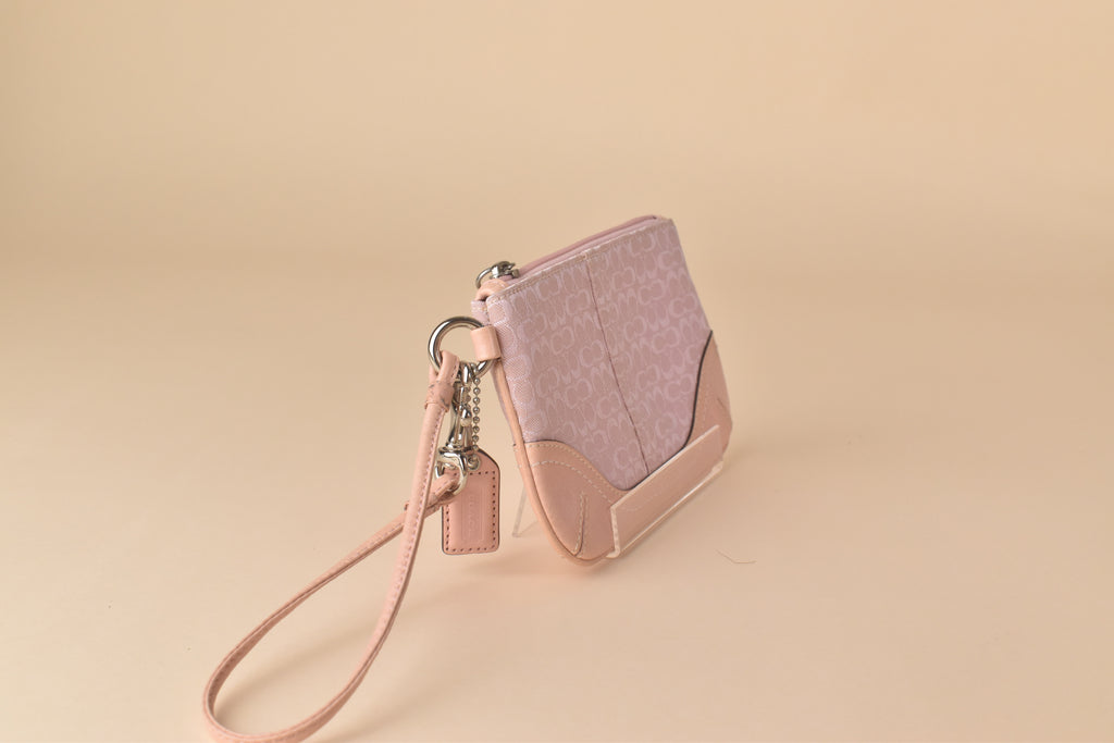Coach Signature Wrislet - Baby Pink