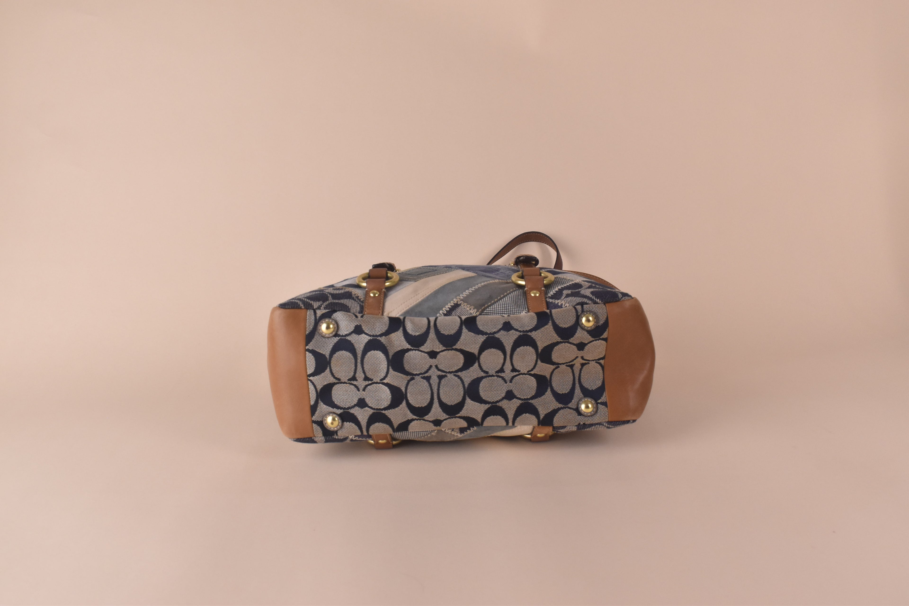 Coach Signature Patchwork Denim Gallery Tote – Blue Multi