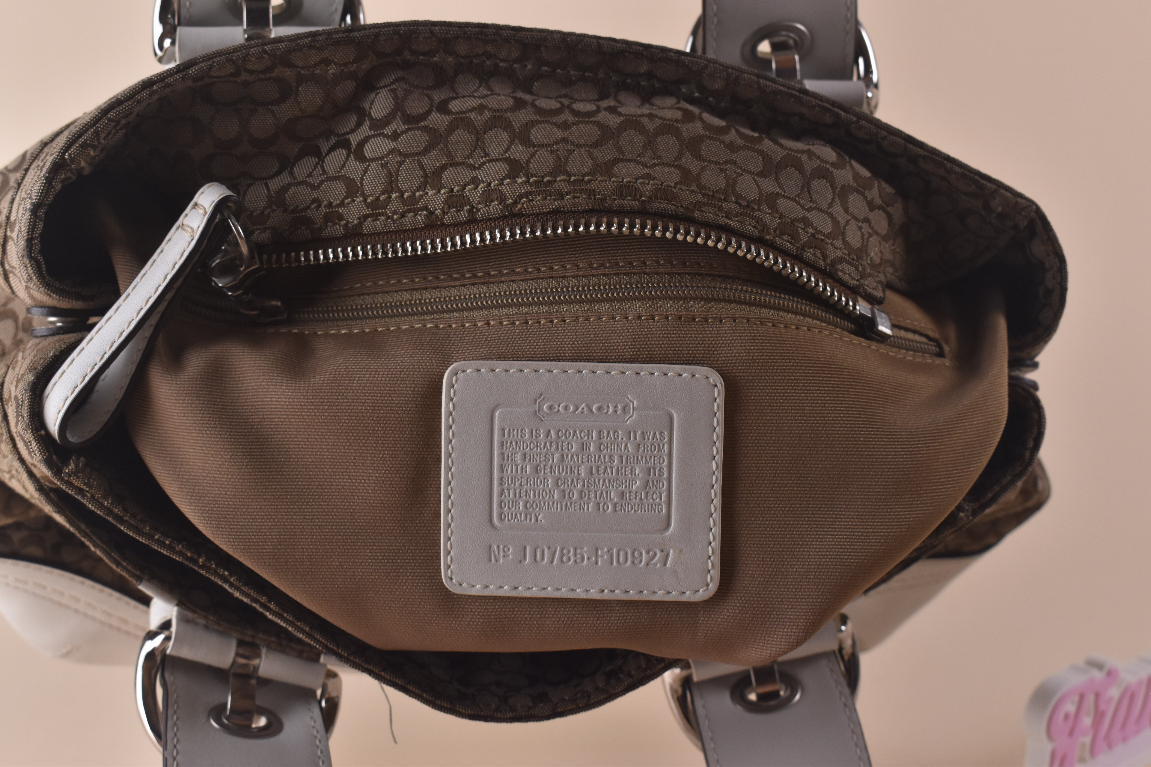 Coach Hamptons Signature Tote - Khaki/White