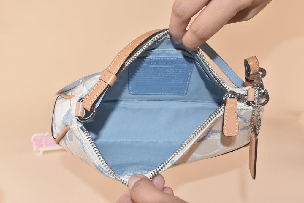 Coach Signature Demi Pochette - Optic Blue