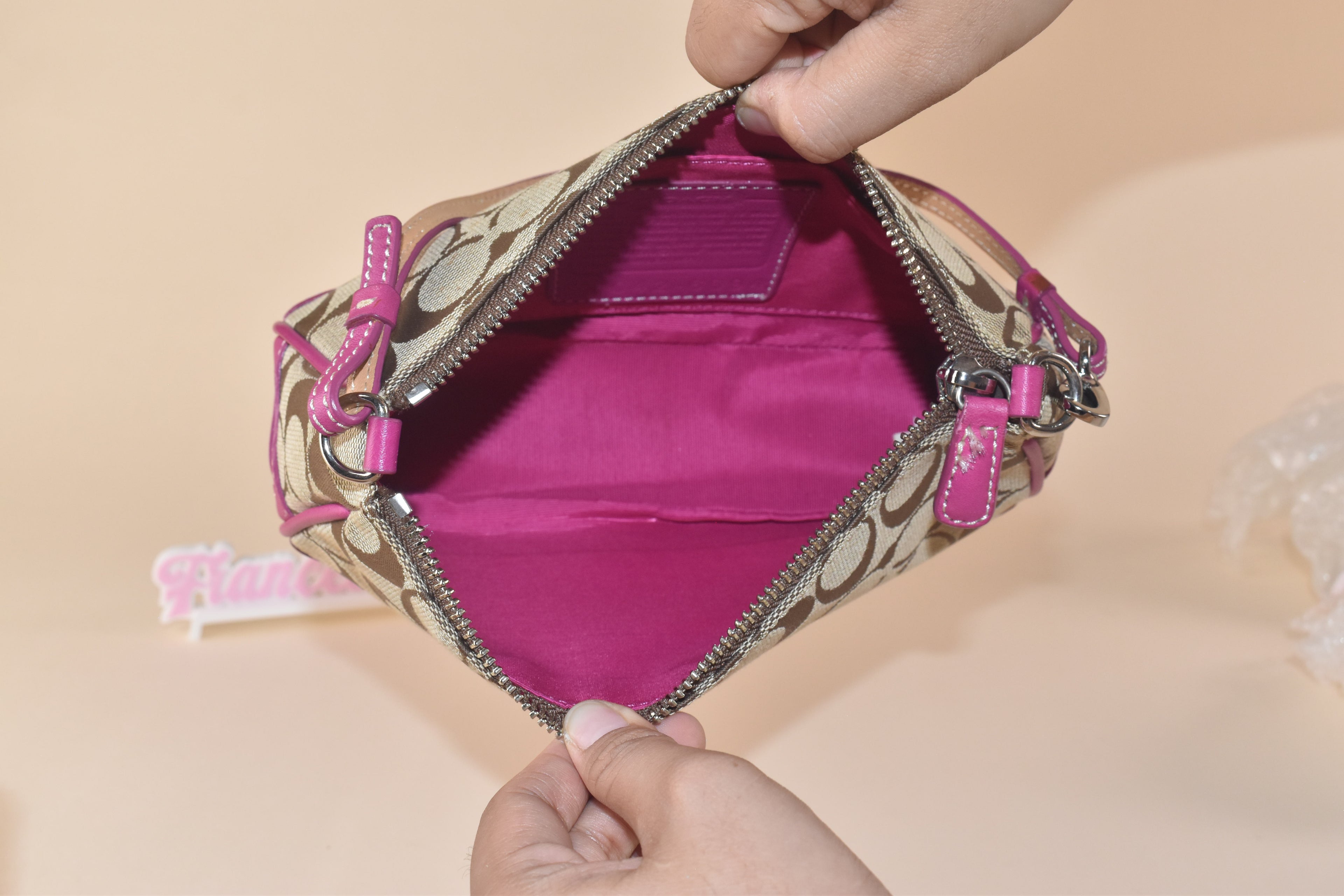Coach Signature Demi Pochette - Khaki/Fuchsia