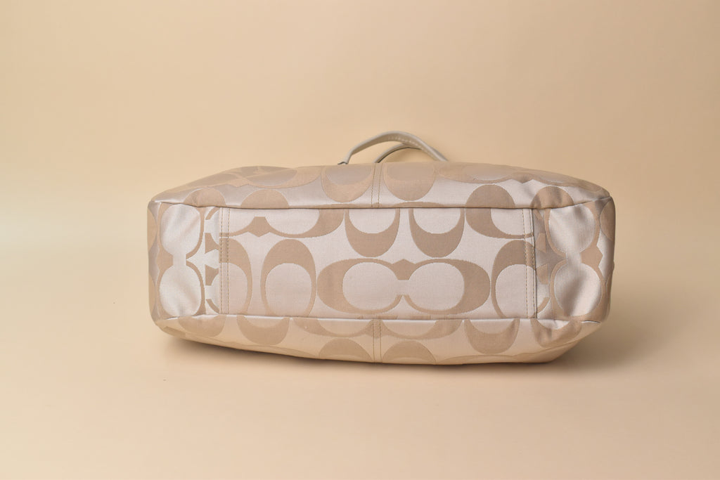 Coach Lexi Signature Hobo Satchel – Ivory/Champagne