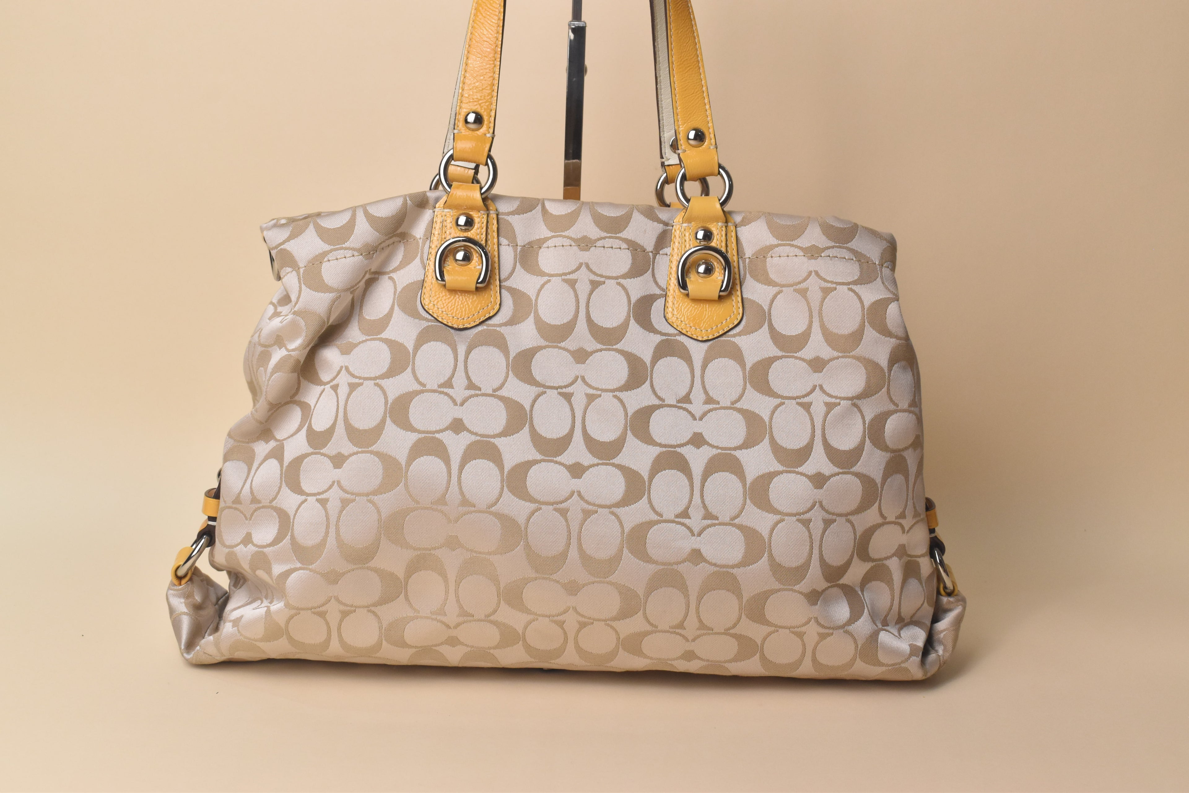 Coach Ashley Signature Satchel 2way – Khaki/Yellow