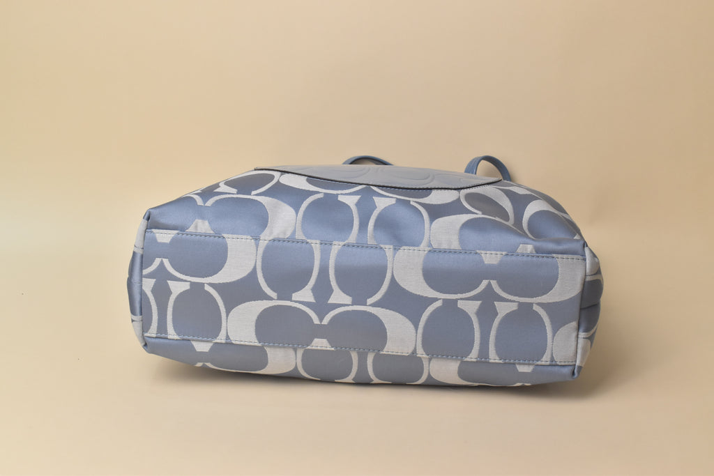 Coach Laura Signature Tote – Pool Blue