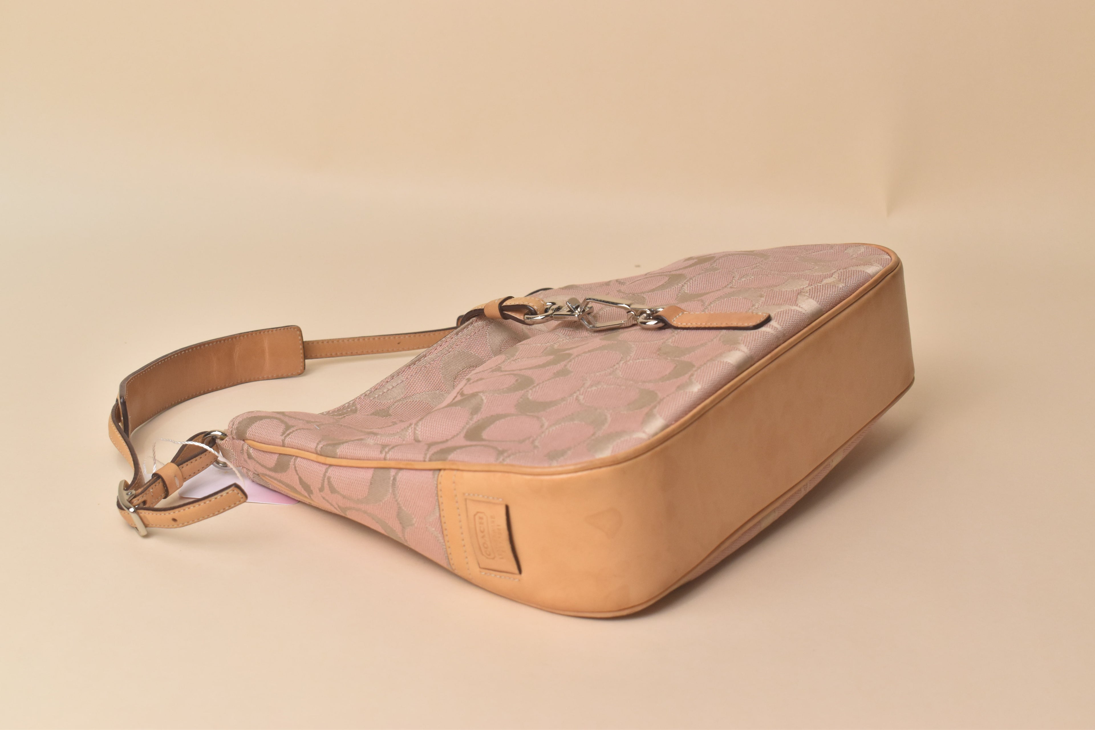 Coach Hampton Clip Hobo – Blush Pink