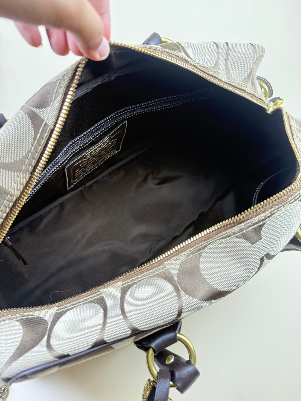 Coach Signature Boston Duffle – Khaki/Brown