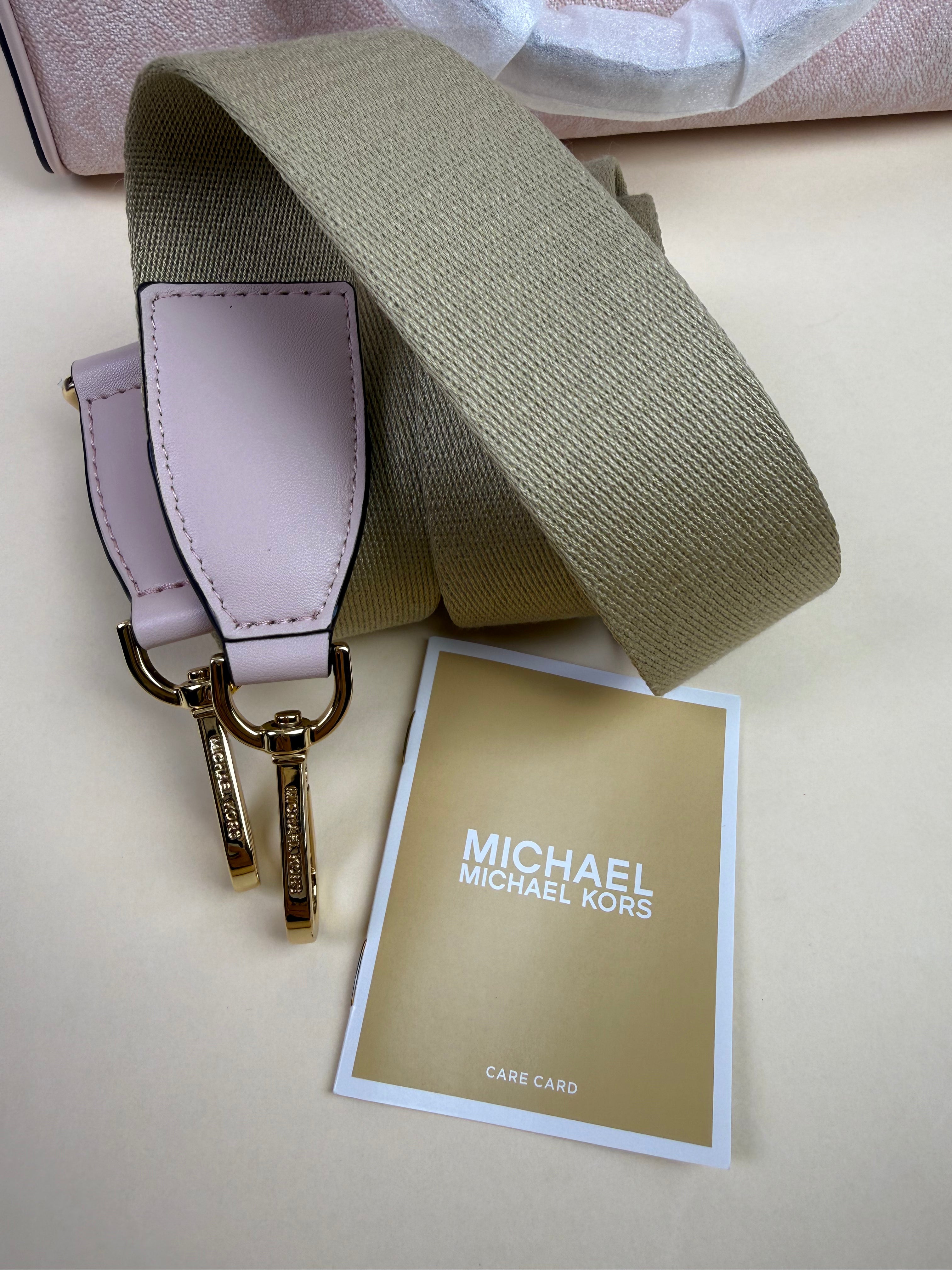 Michael Kors Jet Set Travel Medium Duffle - Light Powder Blush