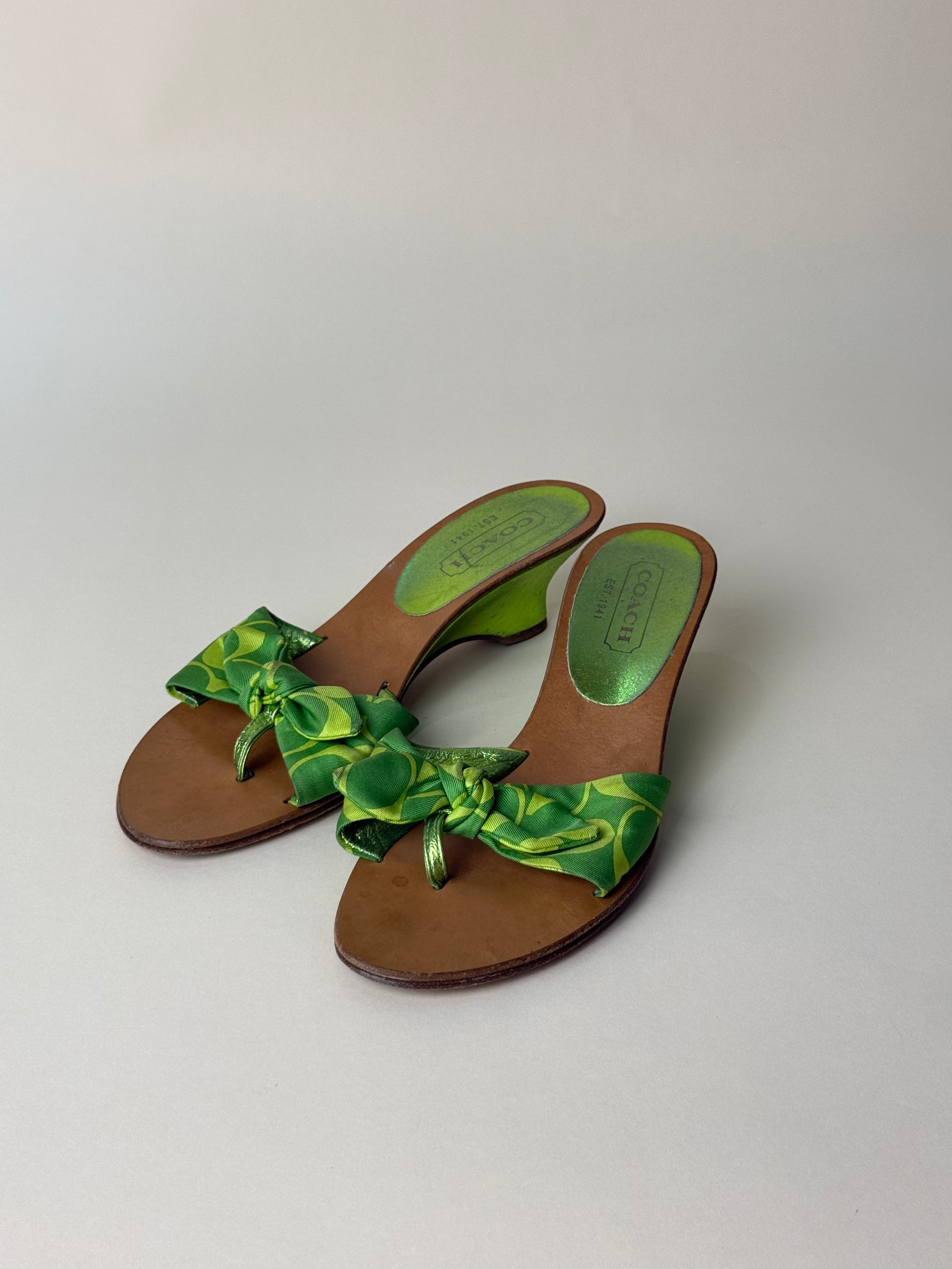 Coach Signature Bow Kitten Heel Sandals – Green