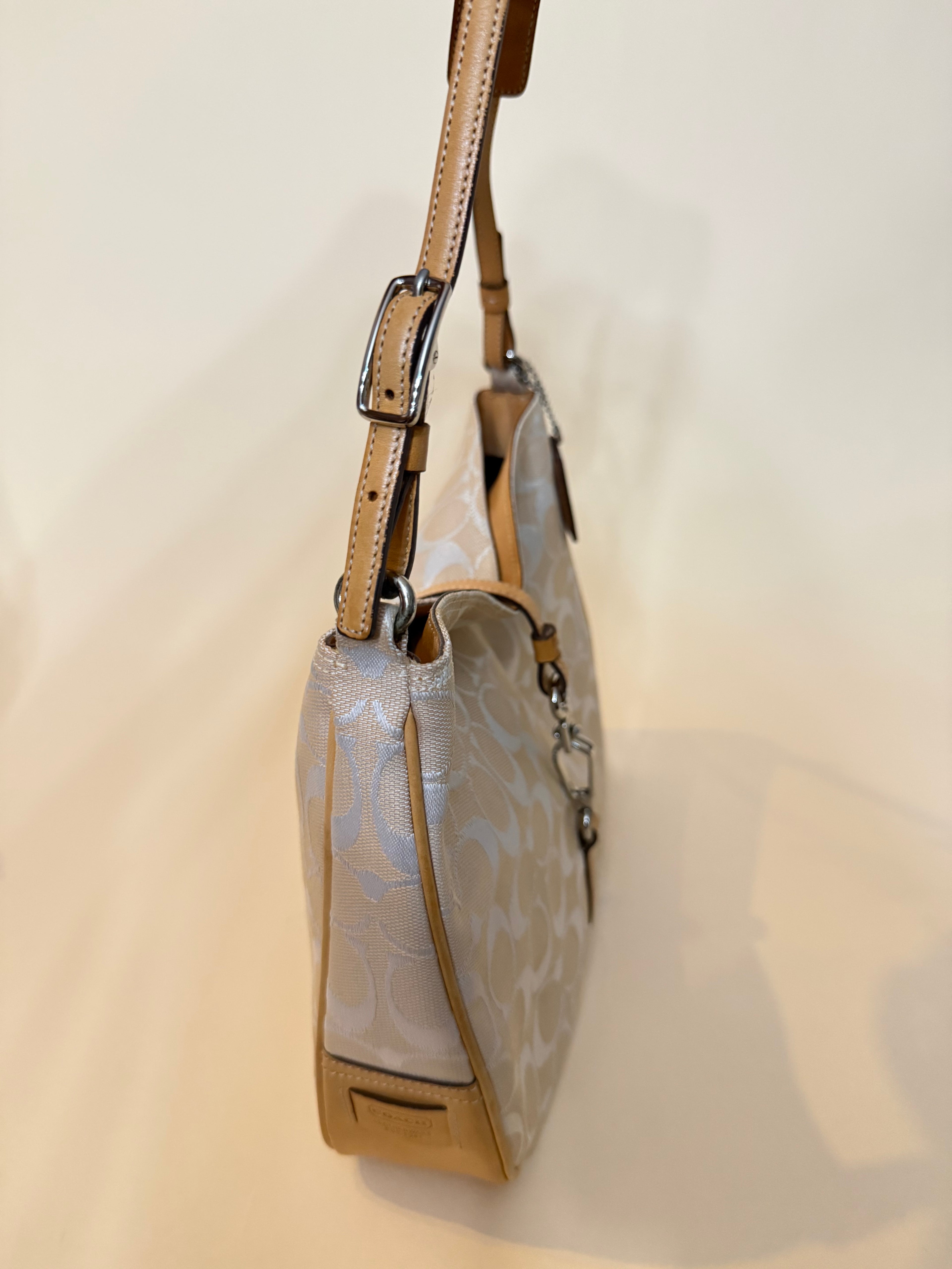 Coach Hampton Clip in Ivory/Cream