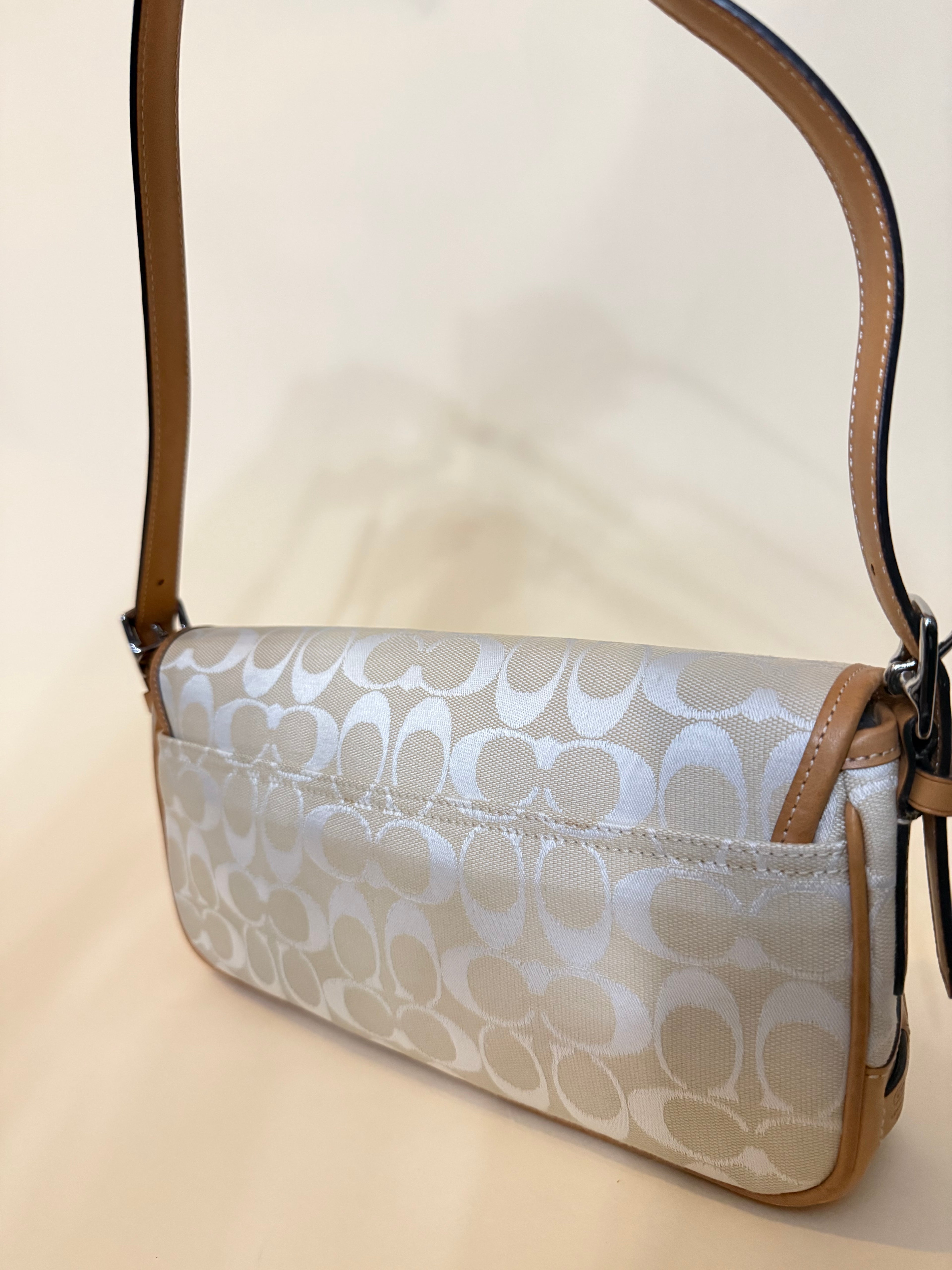 Coach Hampton Soho Baguette in Ivory/Cream